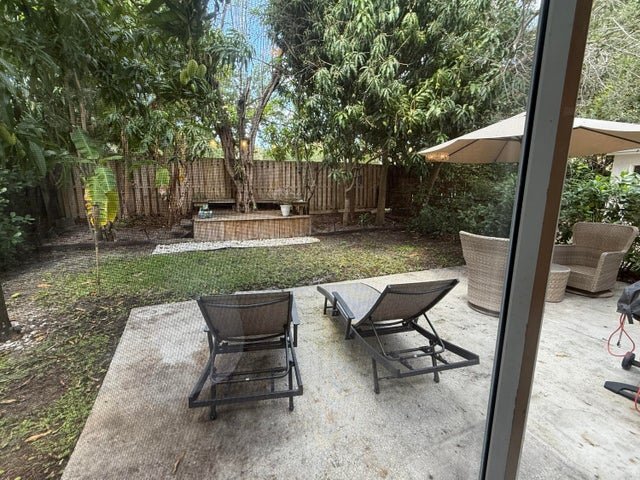 Building Photo - 5813 Eagle Cay Ln