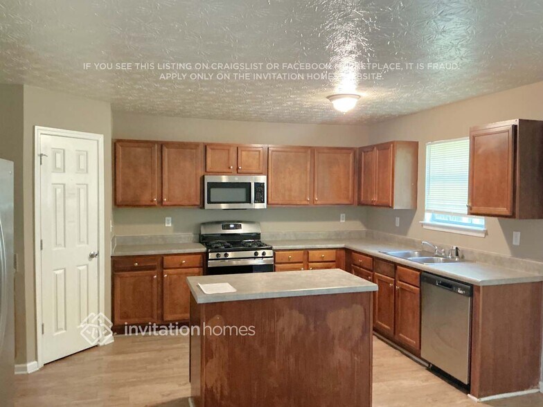 Building Photo - 255 Timberlake Terrace