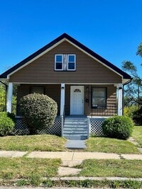 Building Photo - $1,200/month - 3 Bed 1 Bath Single Family ...
