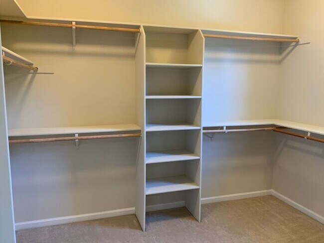 Building Photo - Sky Hawks finest just became available