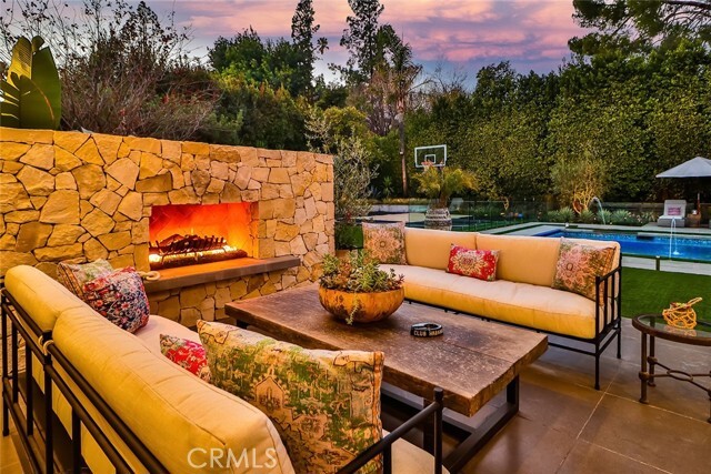 Building Photo - 5041 Palomar Dr