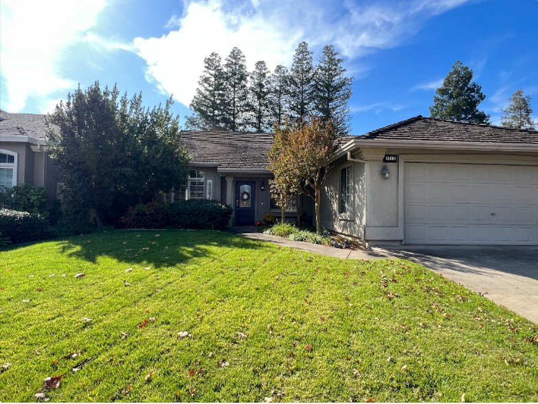 Building Photo - 9212 Redwater Dr