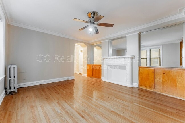 Building Photo - 1765 E 55th St