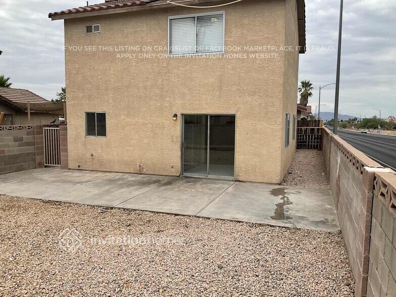 Building Photo - 901 Calico Hills Ct
