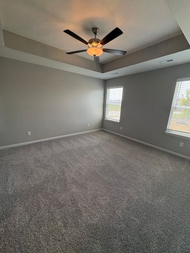 Building Photo - 631 Fall Meadow Ln