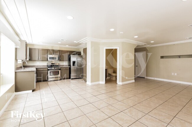 Building Photo - 4512 Powell Point Way