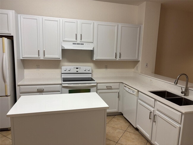 Building Photo - 4632 Danson Way