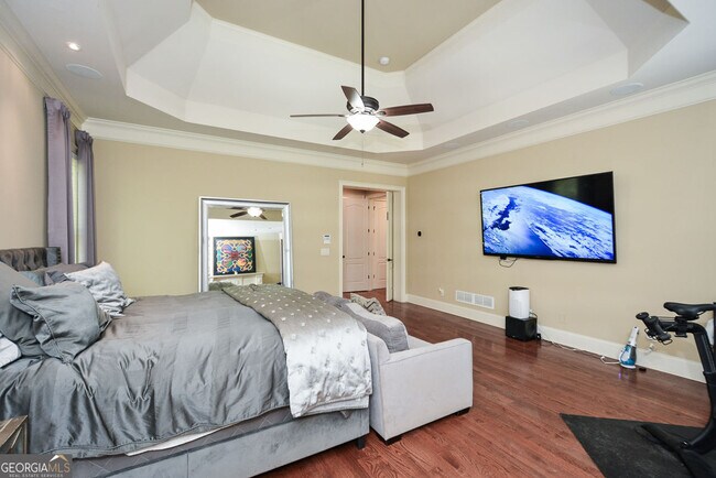 Building Photo - 2210 Spalding Dr