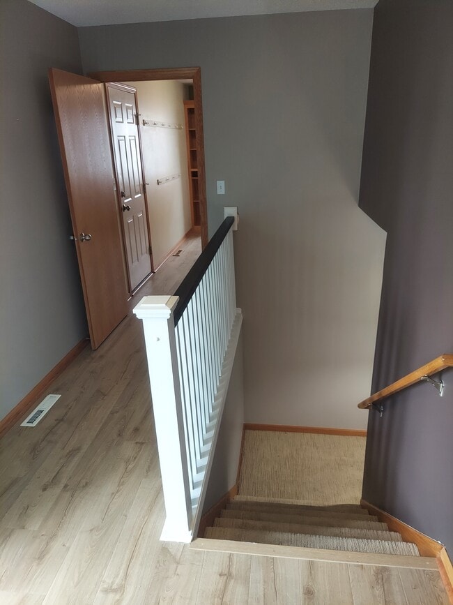 Building Photo - 5176 54th Ave NW