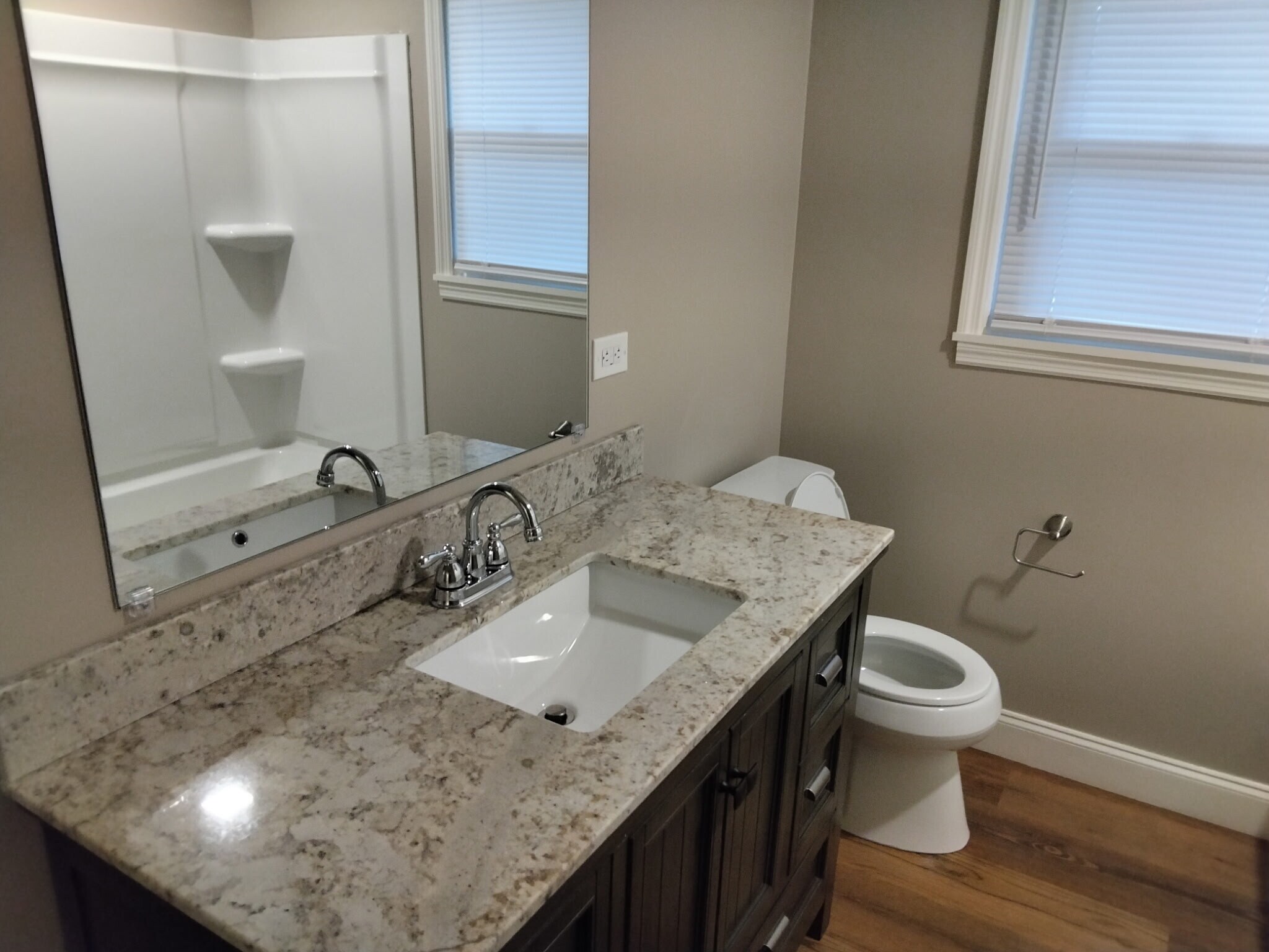 Building Photo - 2038 Conway Dr