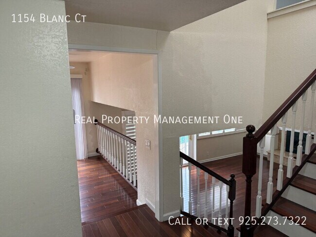 Building Photo - 1154 Blanc Ct