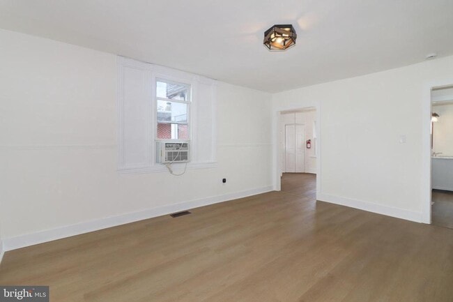 Building Photo - 24369 W Main St