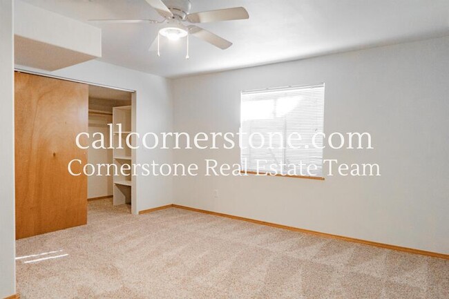 Building Photo - 4299 Brushridge Dr