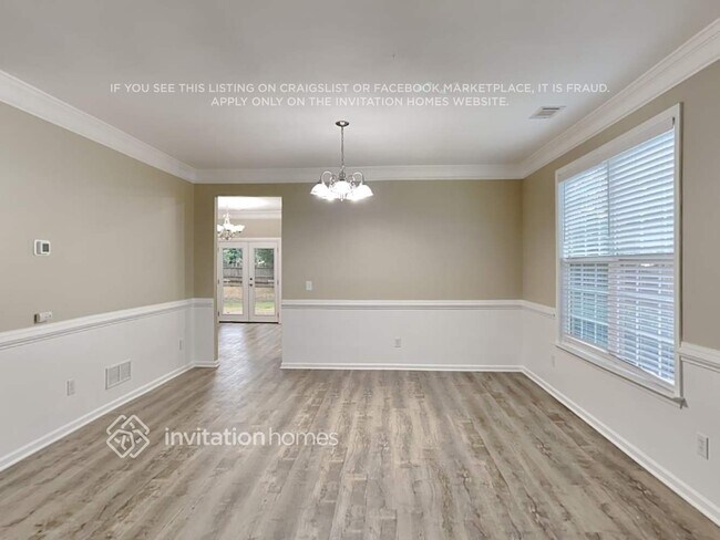 Building Photo - 1320 Loowit Falls Way