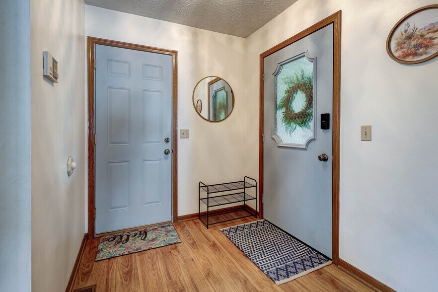 Building Photo - 6524 Blossomwood Cir NE