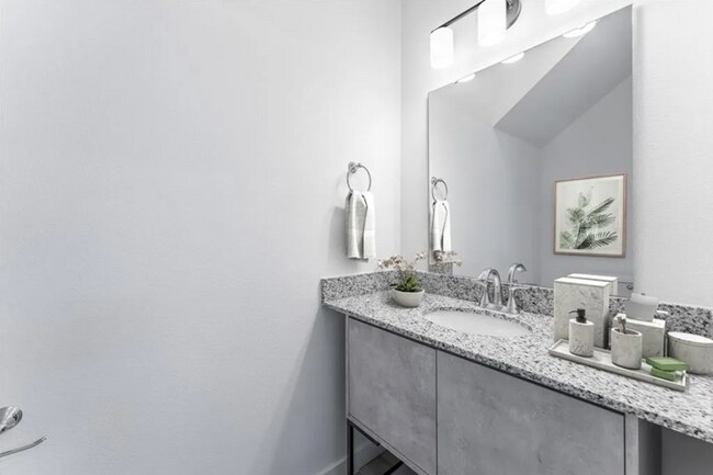 Building Photo - Bright and Modern 2BR, 2.5 Bath Rental in ...