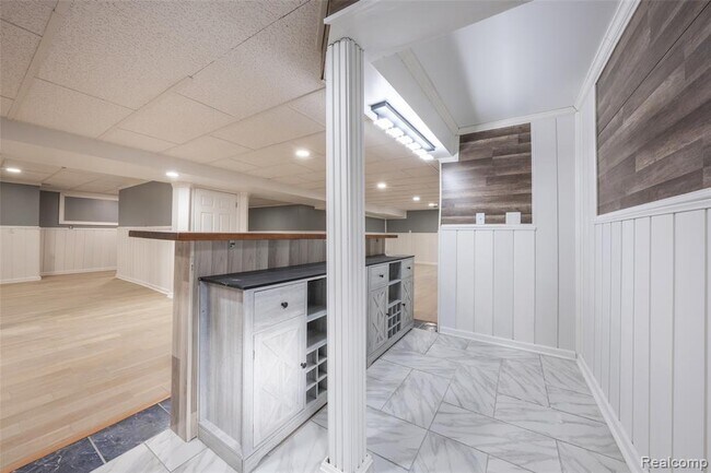 Building Photo - 49184 Gracechurch Rd
