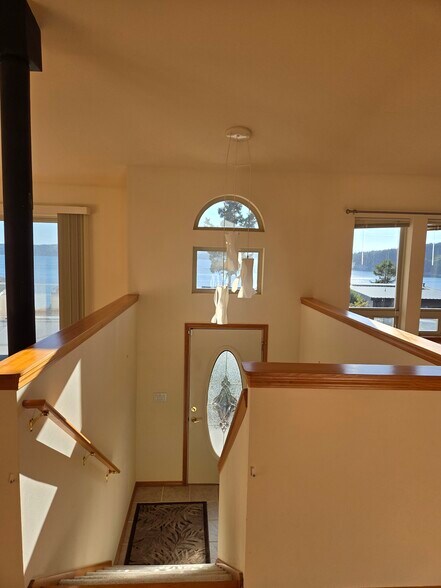 Building Photo - 2279 Elger Park Rd