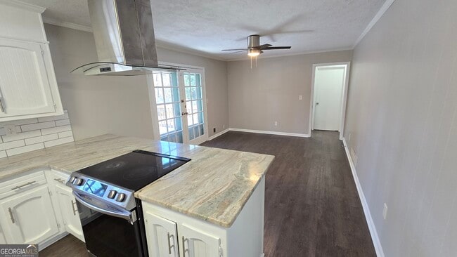 Building Photo - 4270 E Hamill Dr