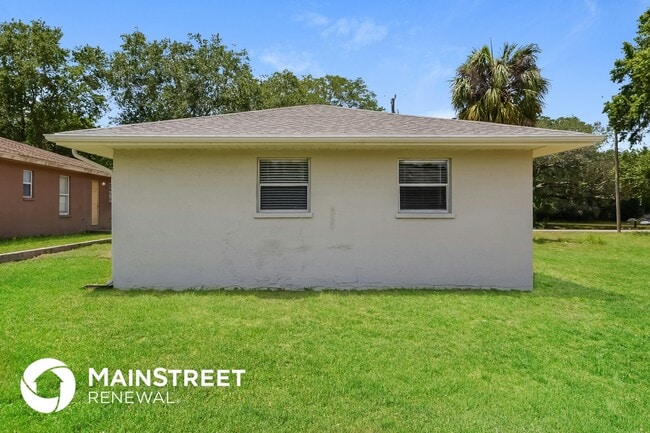 Building Photo - 2520 Chilk Ave