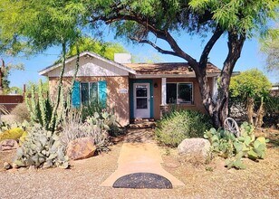 Building Photo - Beautiful 2 bedroom 2 bathroom home!