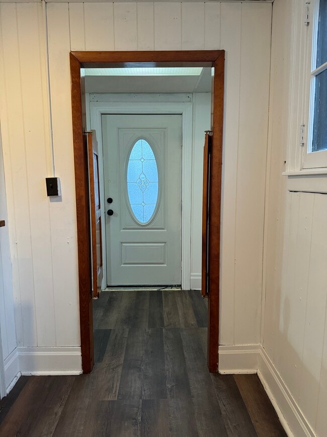 Building Photo - 1013 Downer Ave