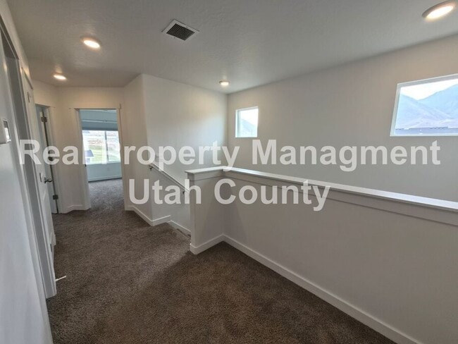 Building Photo - 1322 S 3540 E