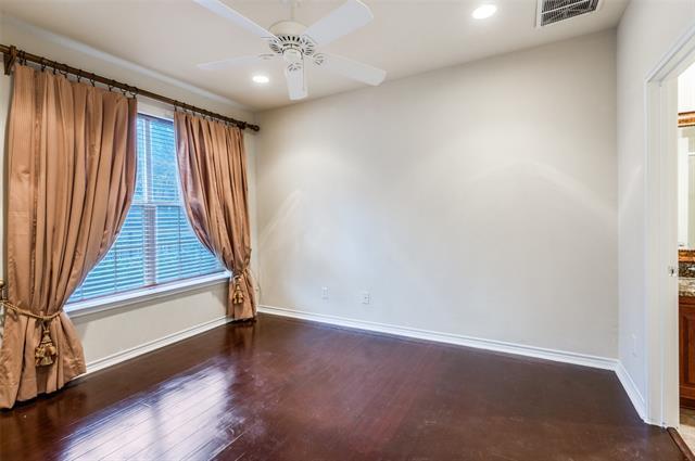 Building Photo - 15738 Quorum Dr