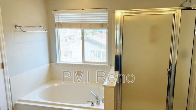 Building Photo - 7298 Heatherwood Dr