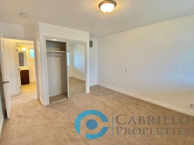 Building Photo - 1115 Flamingo Avenue