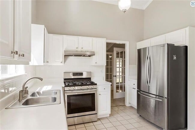 Building Photo - 3028 Arden Ridge Terrace