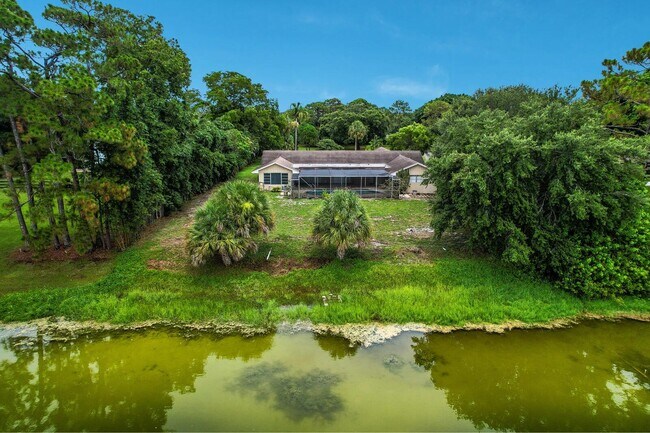 Building Photo - 4529 Square Lake Dr