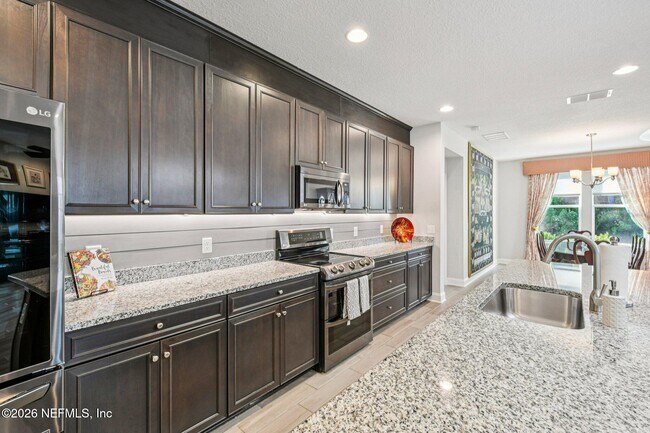 Building Photo - 48 Indian Grass Dr