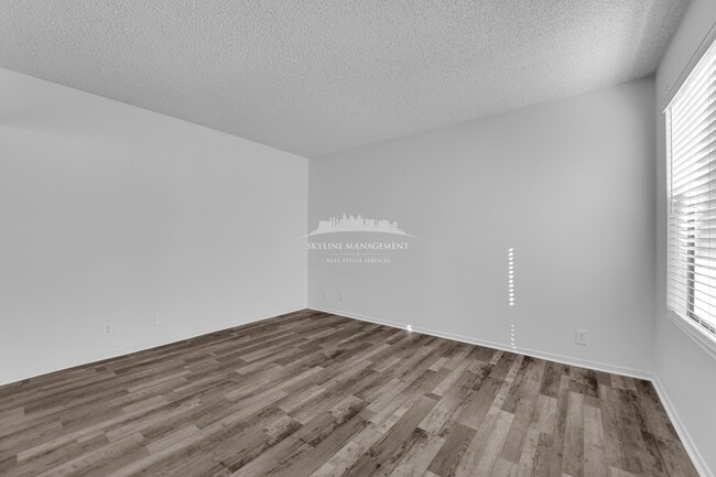 Building Photo - 4380 Gannet Cir