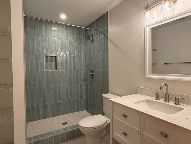 Building Photo - 378 El Rey Ave