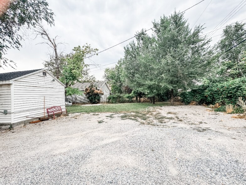 Building Photo - 1376 W 600 S