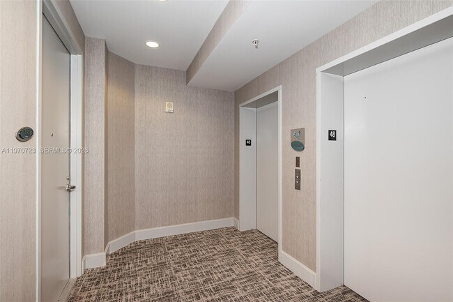 Building Photo - 18201 Collins Ave