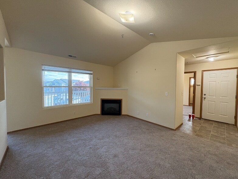 Building Photo - 6305 Chapel Hill Blvd