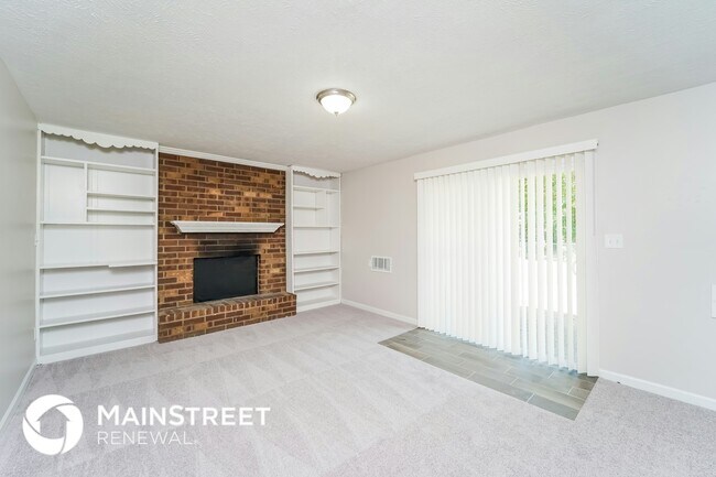 Building Photo - 4403 Gaudet Rd