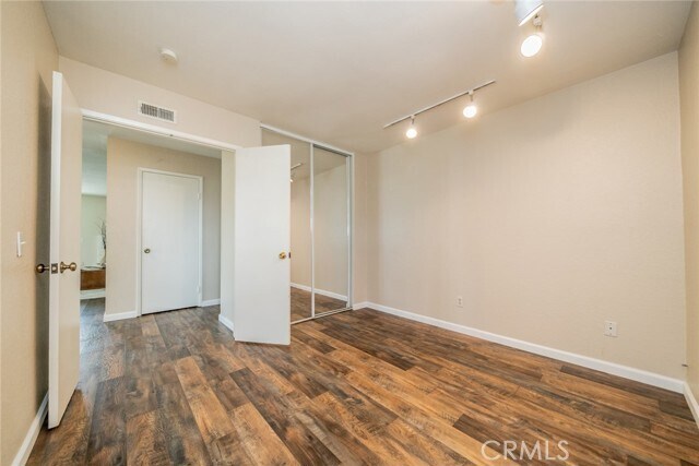 Building Photo - 1191 Zircon St