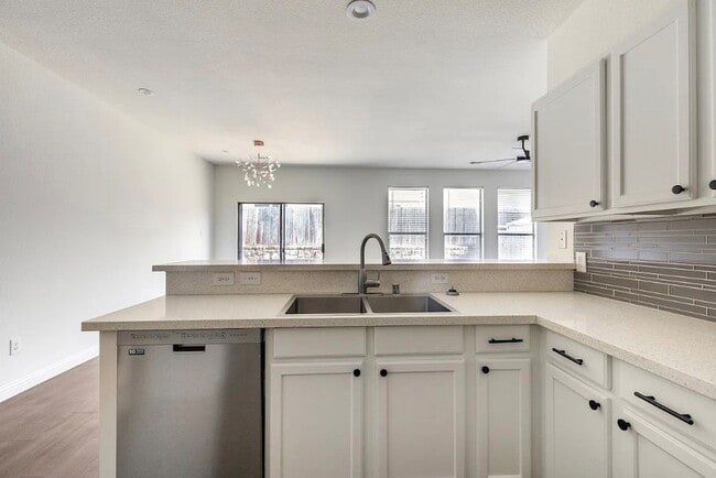 Building Photo - 13240 Berrywood Trail