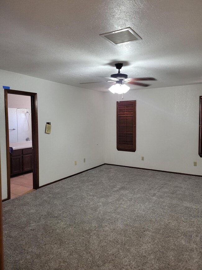 Building Photo - 5624 Spiritus Pl