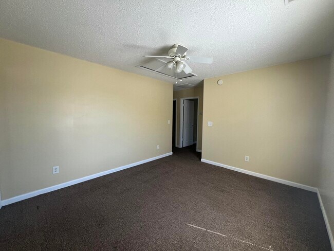 Building Photo - 1464 Ruger Dr