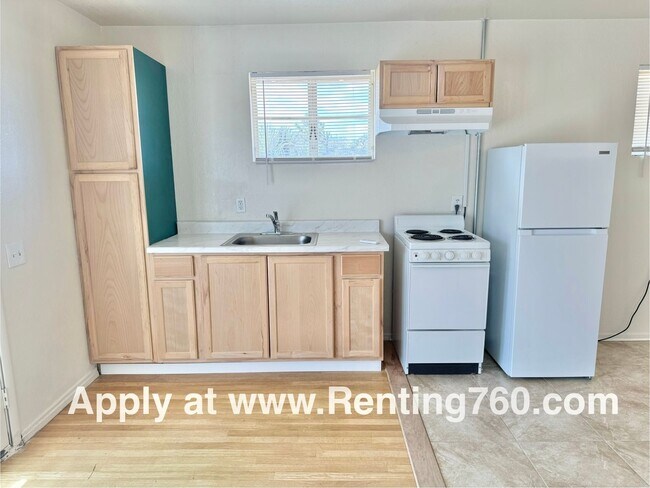 Building Photo - 57212 Chipmunk Trail