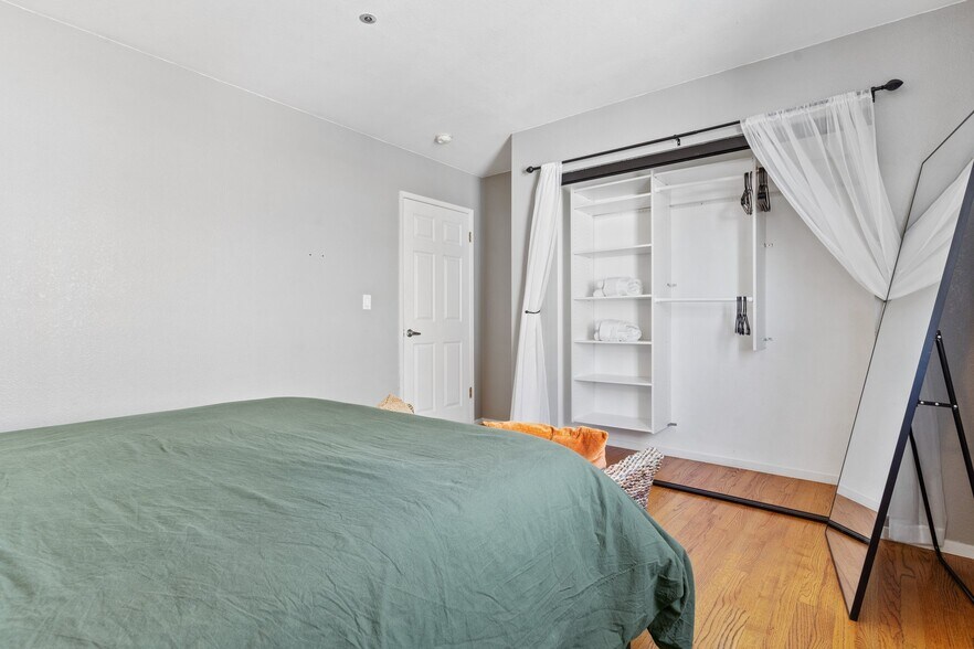 Bed room 2 - 34 Silva Ave
