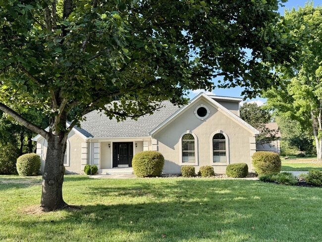 Primary Photo - 218 Oligi Cir