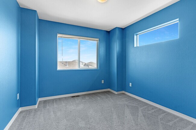 Building Photo - 897 Technology Ct