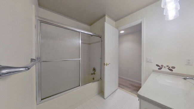 Building Photo - 21096 Boulder Cir