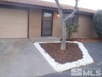 Building Photo - 1128 H St