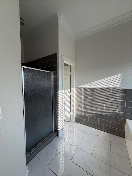 Building Photo - 398 Mesa Dr